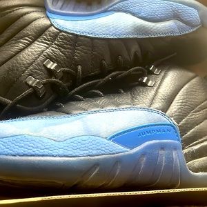 I can’t fit this shoe either anymore